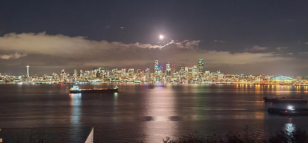 180 Degree, Unobstructed Bluff View! Seattle Exterior foto